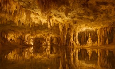 Luray Caverns