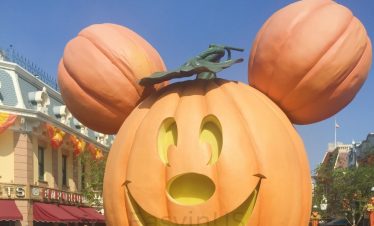 Disneyland 2