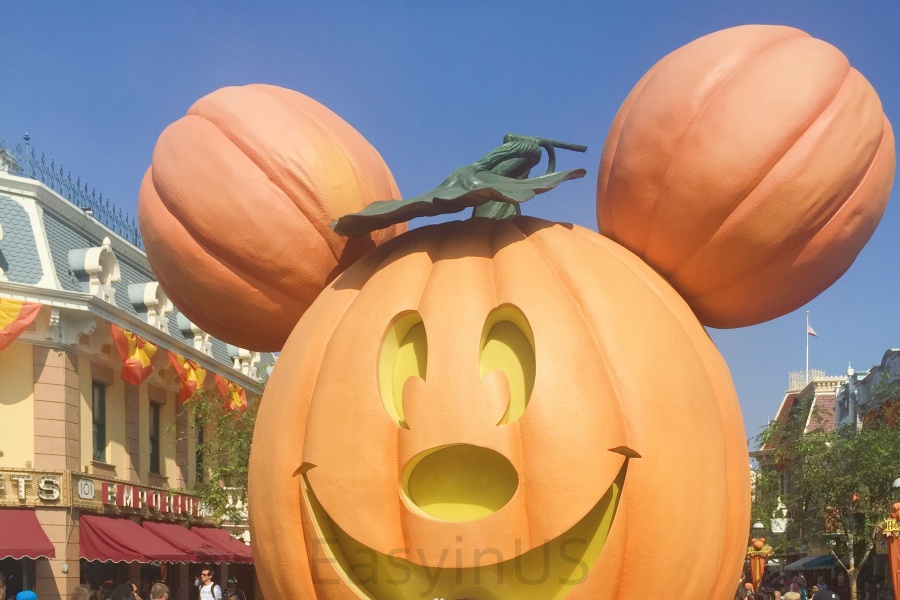 Disneyland 2